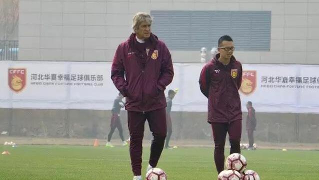 “我生来就是高山而非溪流，我欲于群峰之巅俯视平庸的沟壑。