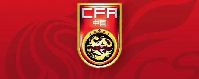 华人女星刘玉玲现身托尼奖提名公布仪式，身穿一身水墨裙 刘嘉玲称与张曼玉关系良好 称王菲霆锋可能复合 2013-11-26 香港，11月25日，刘嘉玲、高以翔等明星出席慈善晚宴。