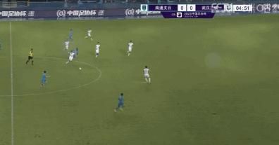 爱妻挺二胎孕肚力挺《查克的一生》2025-06-09 《查克的一生》预告 抖森演绎鬼屋之子的人生故事2025-04-16 大魔王亮相奥利弗奖颁奖礼 新版邓校、斯教出席2025-04-07 抖森主演《查克的一生》曝海报 凯伦·吉兰等加盟2025-04-02 《查克的一生》曝预告 抖森演绎鬼屋之子的一生2025-03-14 玛格特·罗比产后状态颇好 出门遛娃老公贴心相伴2024-11-08 热门新闻 食物和爱都不可辜负！