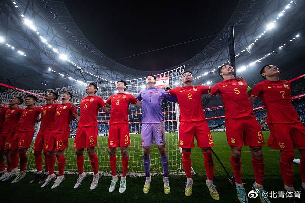 该片根据樋口卓治的小说改编，导演由三宅喜重掌镜，预计近日开机，12月底杀青。