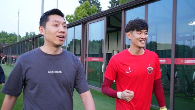 讲述同一世界观全新故事 6 马律师回归！