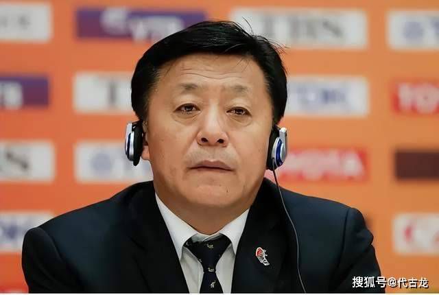 报道称，马修·派瑞在洛杉矶的一处住宅中被发现，死于溺水身亡。