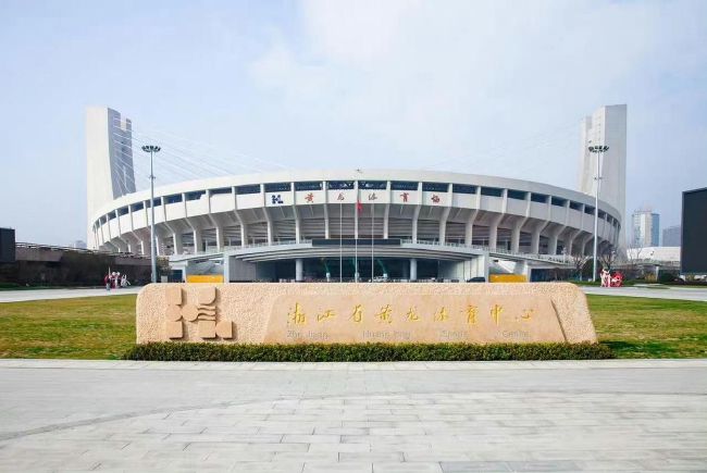 单日大盘走势稳定 中国电影复工50天票房44.16亿 2020-09-09 9月8日，全国院线总票房报收5376万，自7月20日至9月8日，中国电影复工50天票房共计44.16亿。