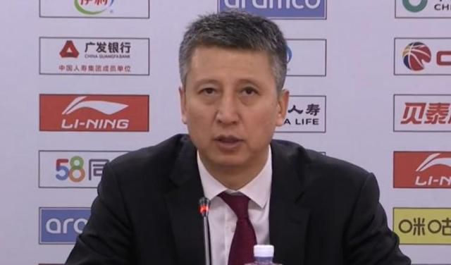 日前，“基莲”基里安·墨菲做了乔什·霍洛维茨的播客，做出回应。