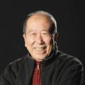 02电影《我，许可》确实让不少年轻观众进场，那么放眼未来的创作，到底什么样的作品能让更多的年轻观众走进电影院呢？